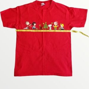Peanuts Christmas tshirt